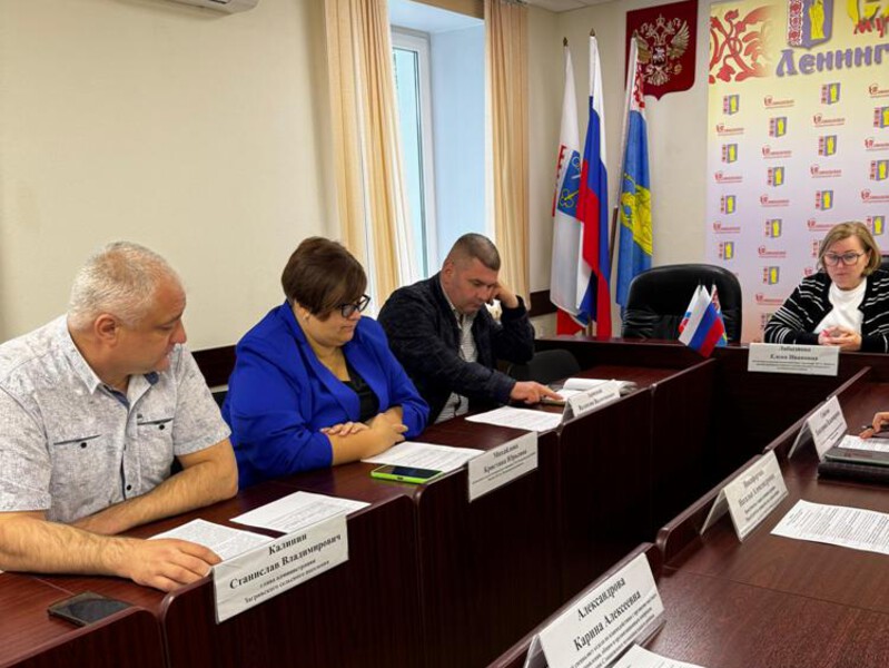 25.06.2025 в администрации Сланцевского муниципального района состоялось заседание комиссии по противодействию коррупции в Сланцевском муниципальном районе..